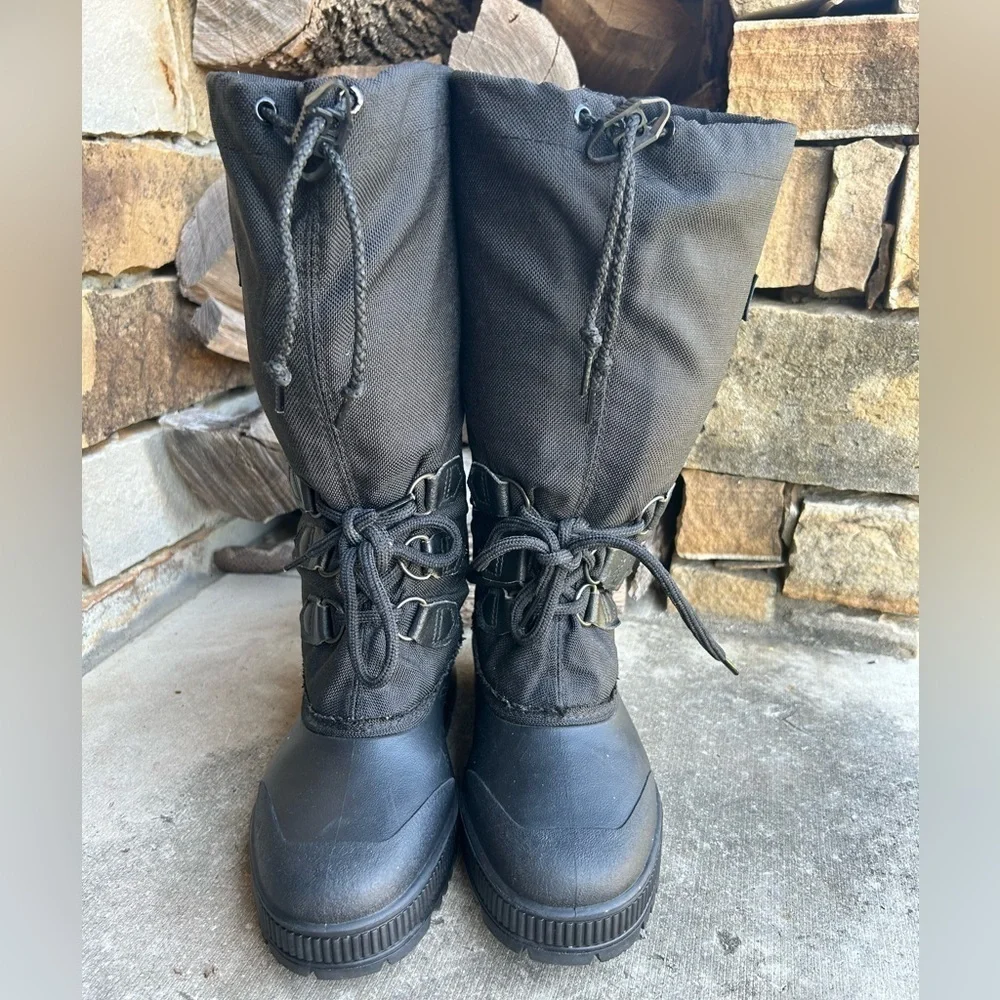 Sorel Kaufman canada black boots Vintage snowcap felt lined & waterproof Sz-6. B